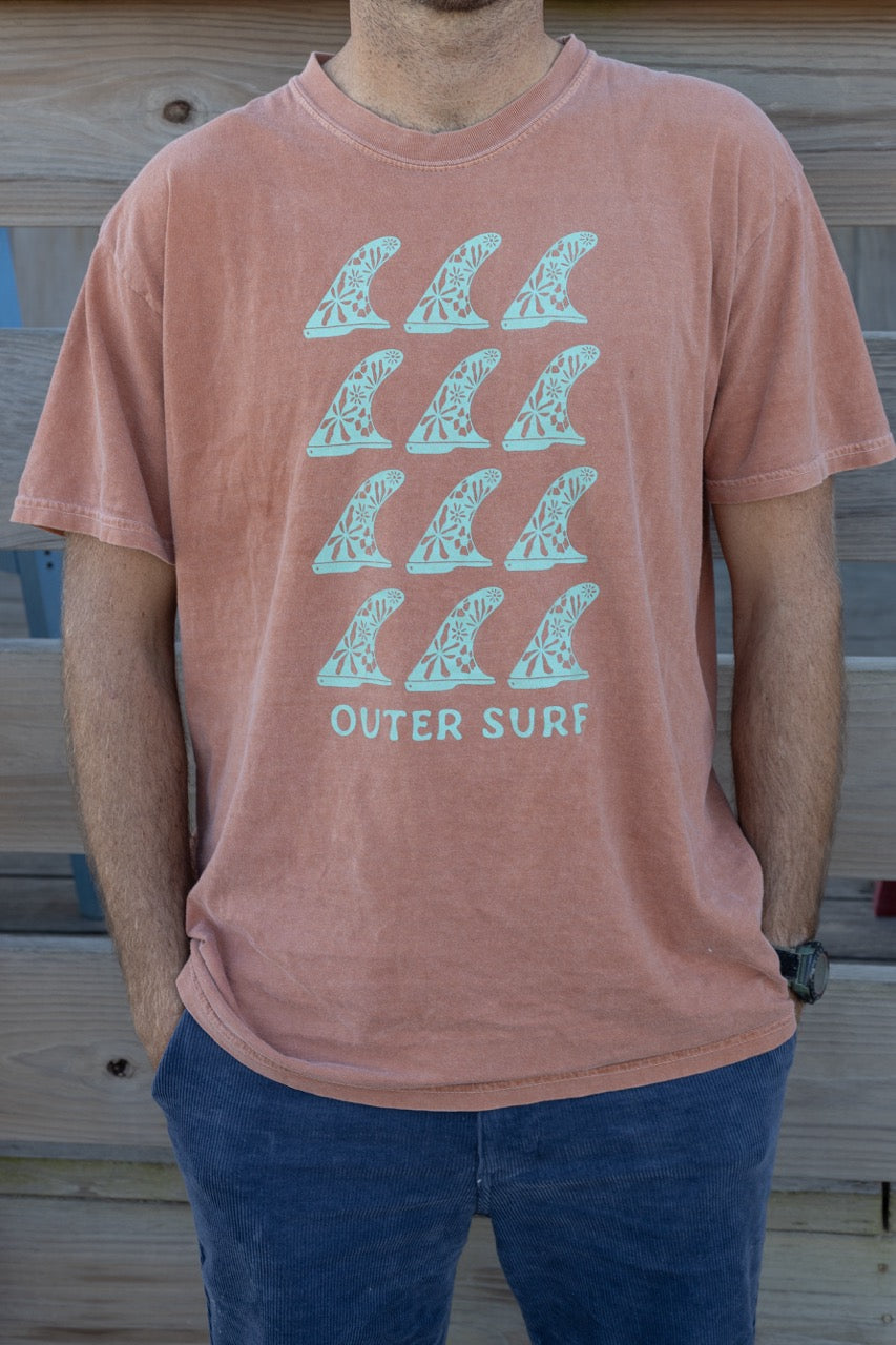 Fin Tee