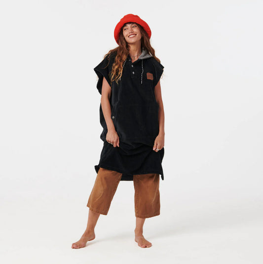 Black The Digs Poncho